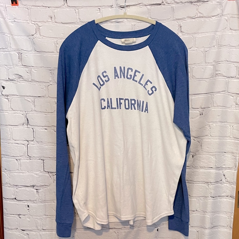 Los Angeles California waffle knit shirt!
